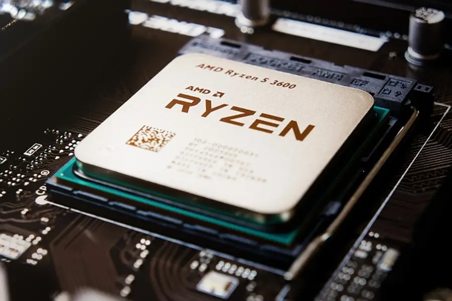 PC Gamer iBuypower com Ryzen 9 9950X3D e RTX 5090 Abaixo de US$ 5.000