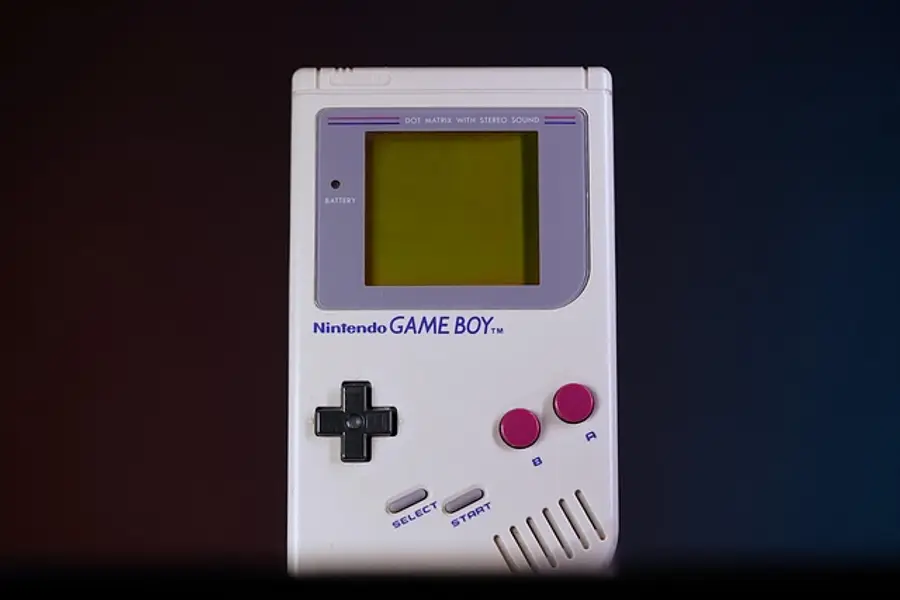 Workshop de Modding de GAME BOY em Londres: O Futuro Retro Personalizável Chega à Capital